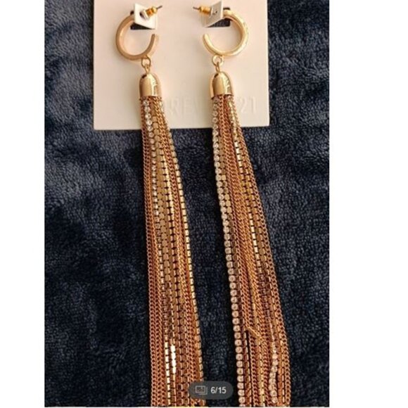 NWT  Forever 21 Gold Tone Tassel 6" Long Dangle Earrings - Picture 2 of 4